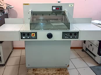 Электрический резак Ideal 5221A Электрический резак Ideal 5221A — б/у оборудование для типографии ФОП Широченков В.С.